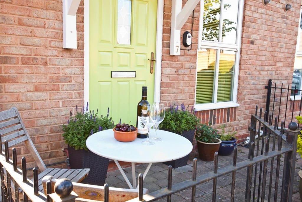 Walking Distance To Racecourse And City Centre York Dış mekan fotoğraf
